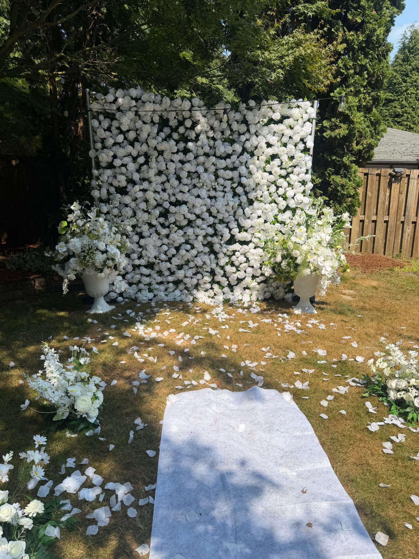 Flower Wall Backdrop — photo 1 of 3